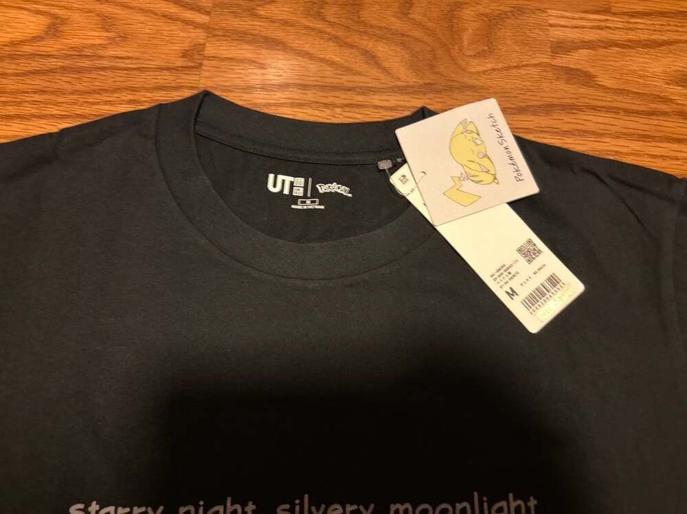 Uniqlo UT Pokemon Sketch Umbreon 0197 Graphic T-Shirt Mens size medium NWT - Picture 2 of 3